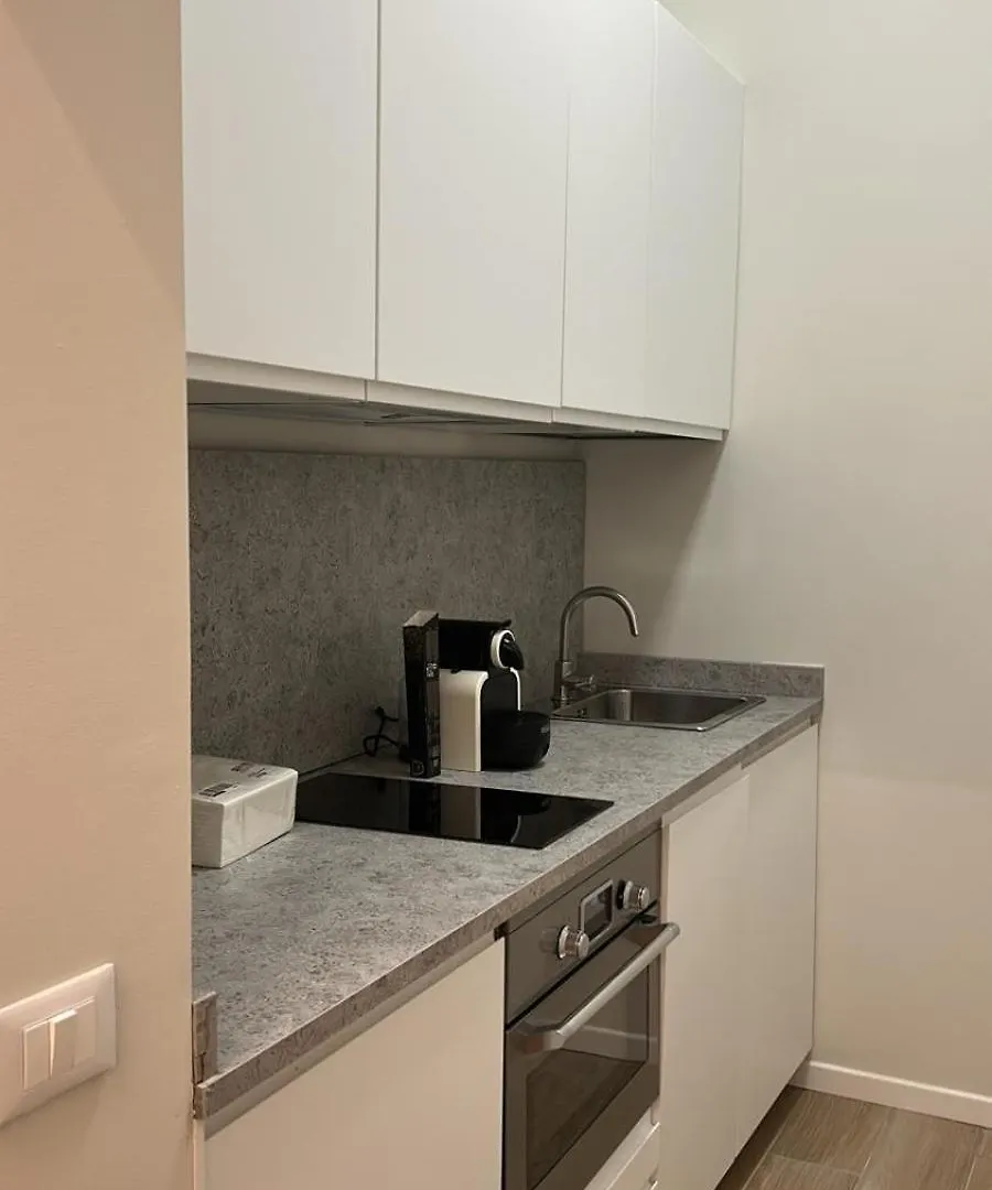 Les Suites Di Parma - Cavour 公寓