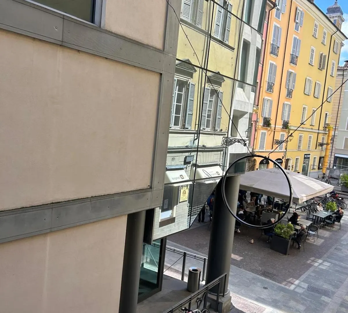 Les Suites Di Parma - Cavour 公寓